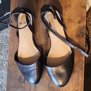 Torrid flats with ankle strap. Black. Size 11. Some wear.